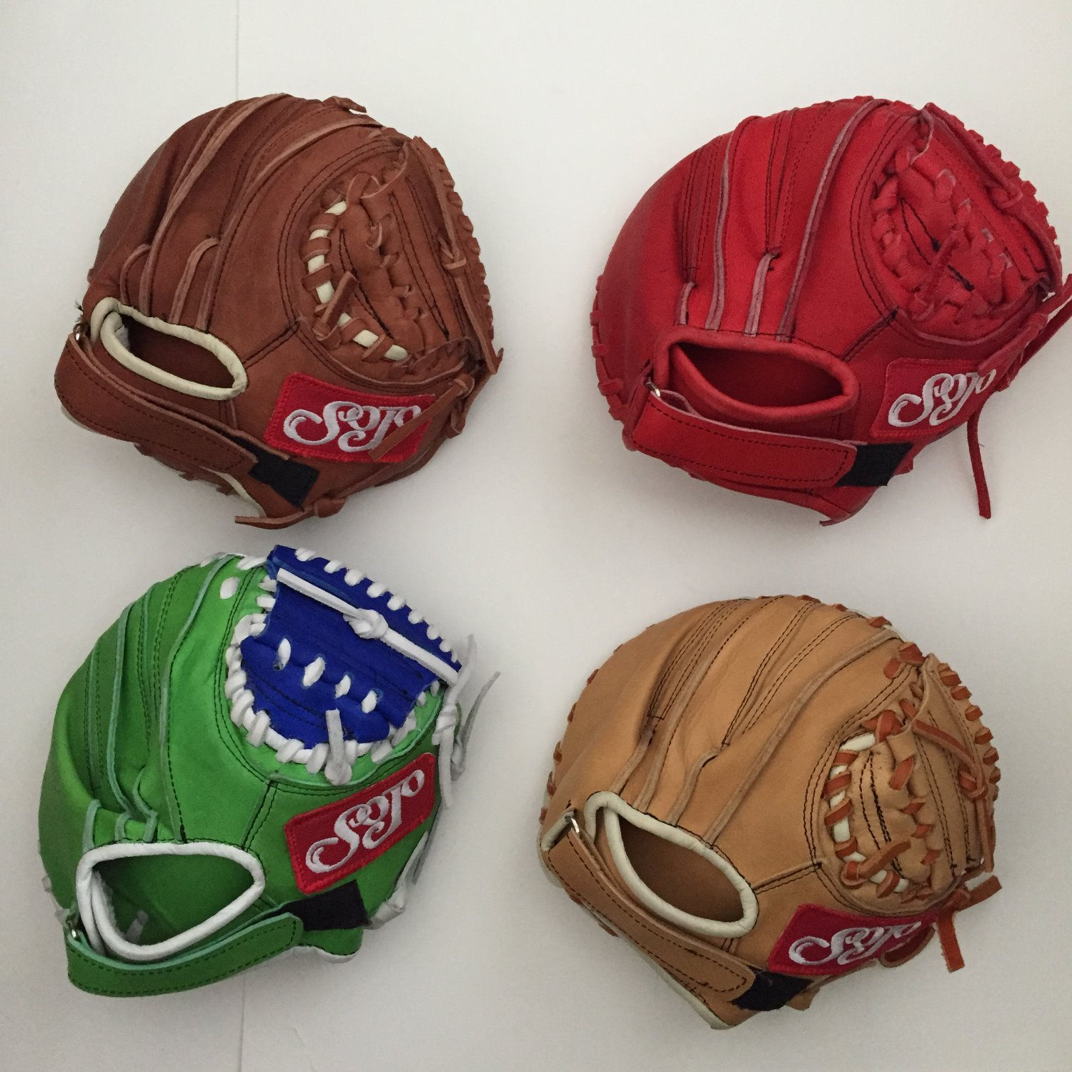 TRAINING GLOVE  27" Each.