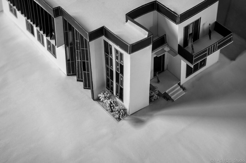 Courtyard house model.jpg