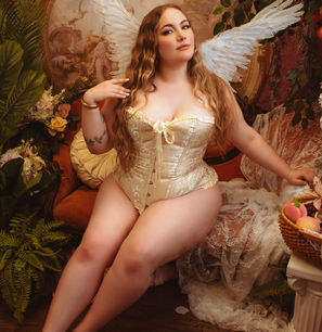 Bemidji Minnesota Blume Boudoir