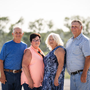 Ahrens | Extended Family Photos | Weeping Water, NE 