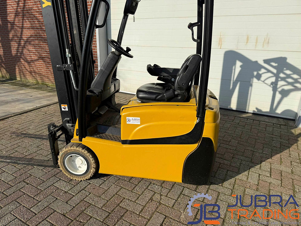 yale-erp16vt-elektrisch-heftruck-2017-±u-zijaanzicht-jubra-trading.jpg