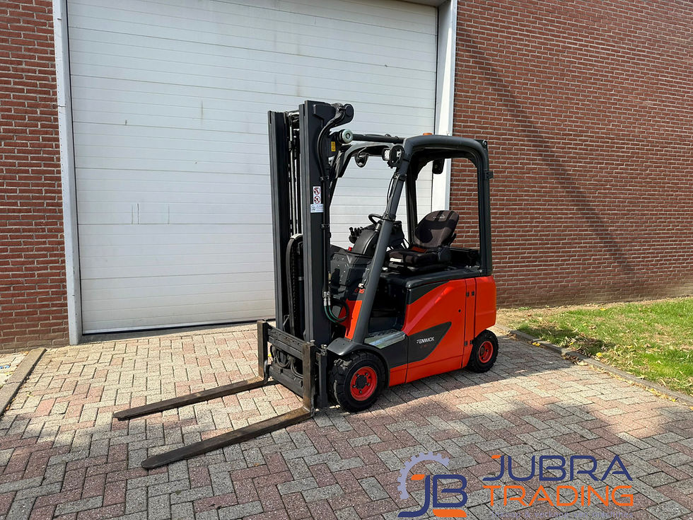 Thumbnail: Linde E16PH-02 elektrische heftruck vooraanzicht