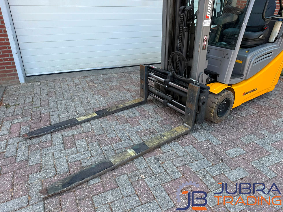 Miniaturbild: jungheinrich-efg220-elektrisch-heftruck-2018-9504u-lepels-voorzijde-jubra-trading.jpg