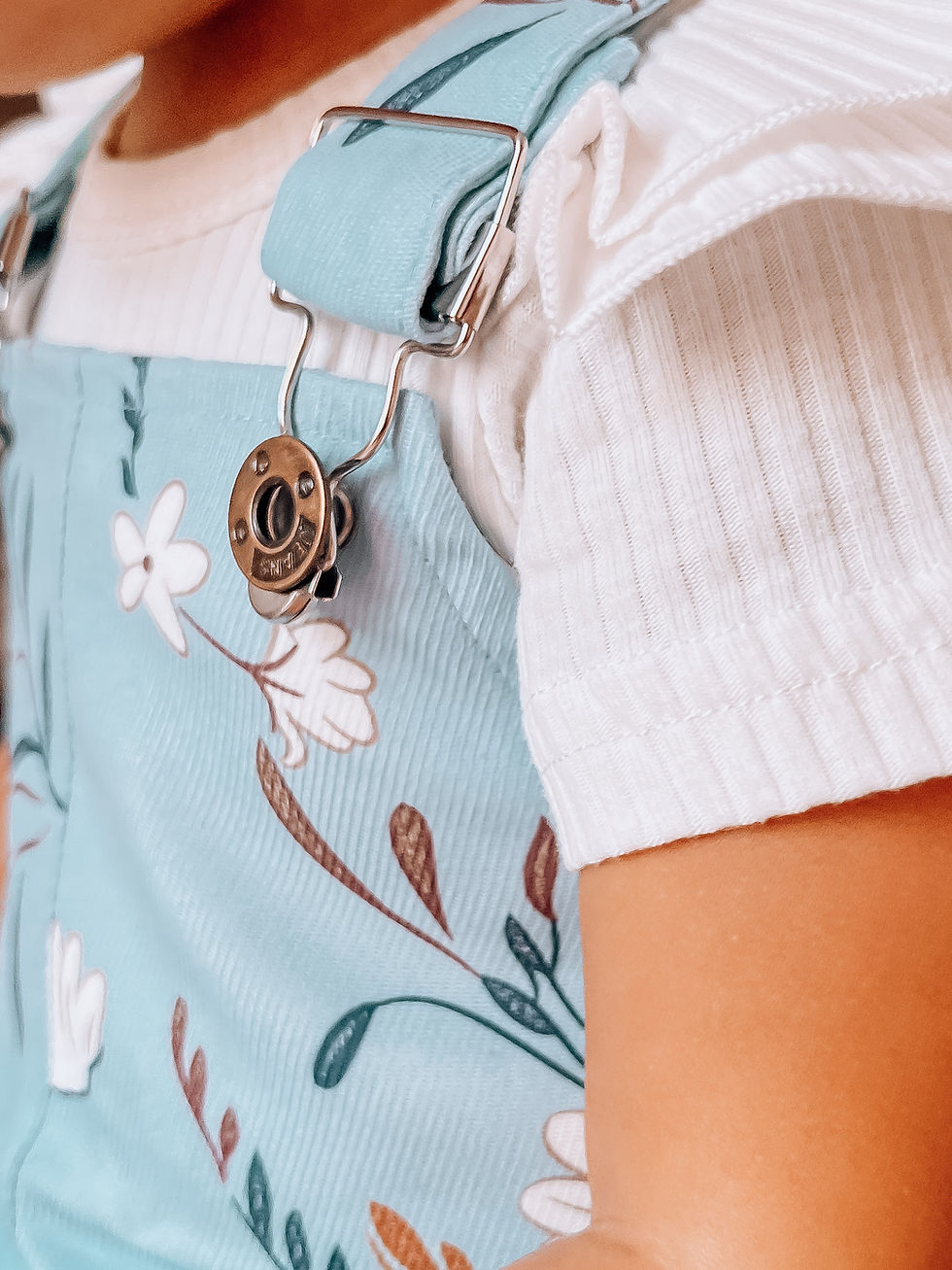 Thumbnail: Floral Print Overall Dress set