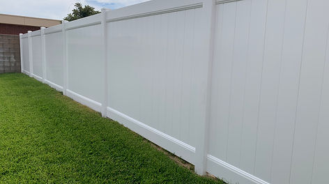 White Vinyl Fence.jpg