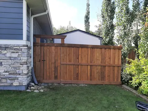 Fences contractors