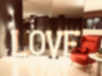 Flashletters_-_LOVE_-_NH_Hôtel_01.jpeg