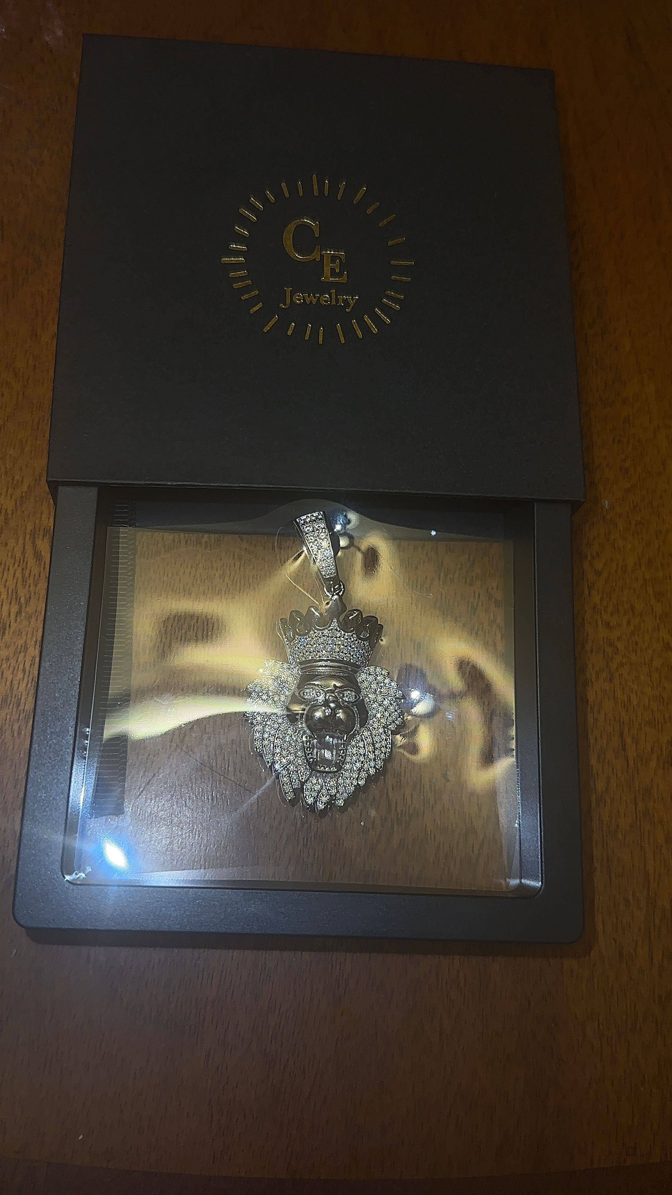 #667 Moissanite /925S King lion pendent 