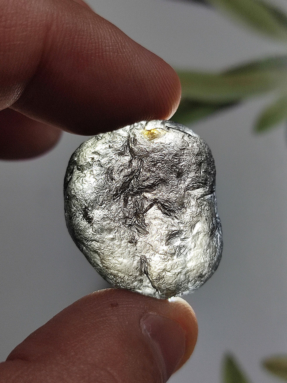 Thumbnail: Energetic Chaiya Phum "Star Drops" - Beautiful Rare Impact Glass Specimen