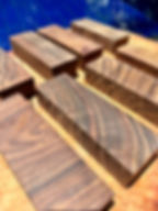 Thumbnail: Sonokeling wood