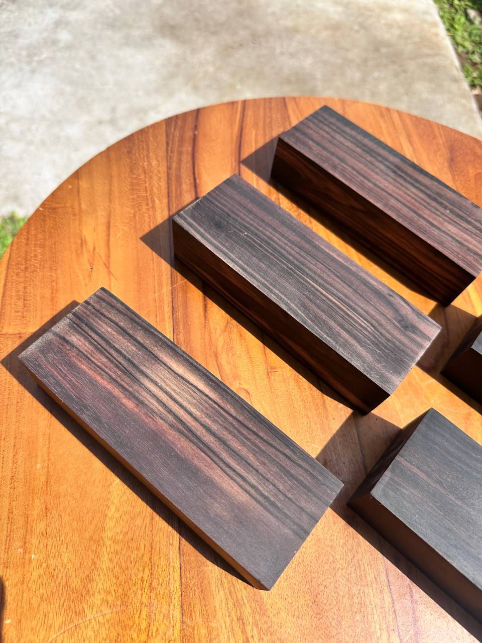 Thumbnail: Macassar Ebony