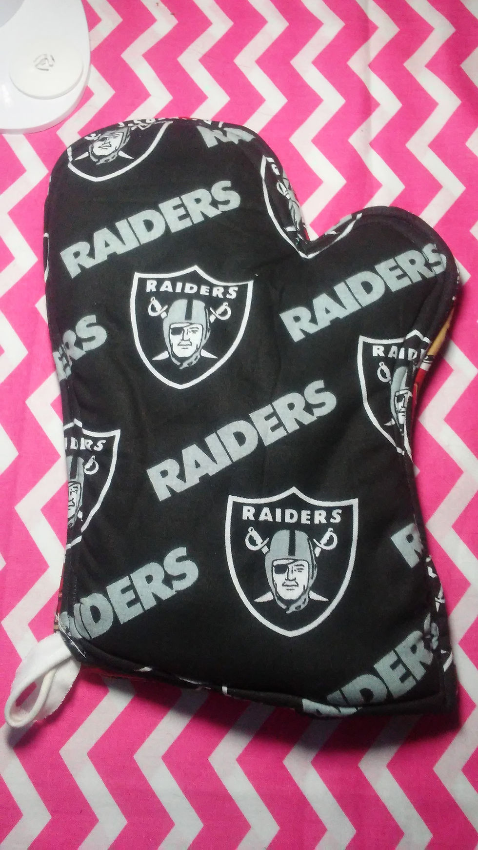 Thumbnail: Raiders, Oakland, Oven Mitt, Kitchen Glove, Cooking Hand, BBQ Gift, Las Vegas