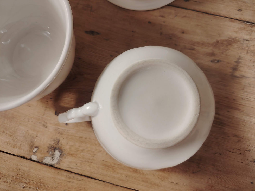 Miniature : Lot de 5 tasses à café en céramique ivoire