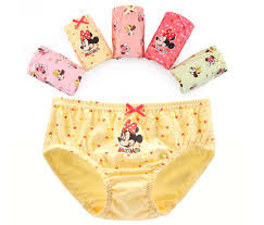 Miniatura: Roupas infantil