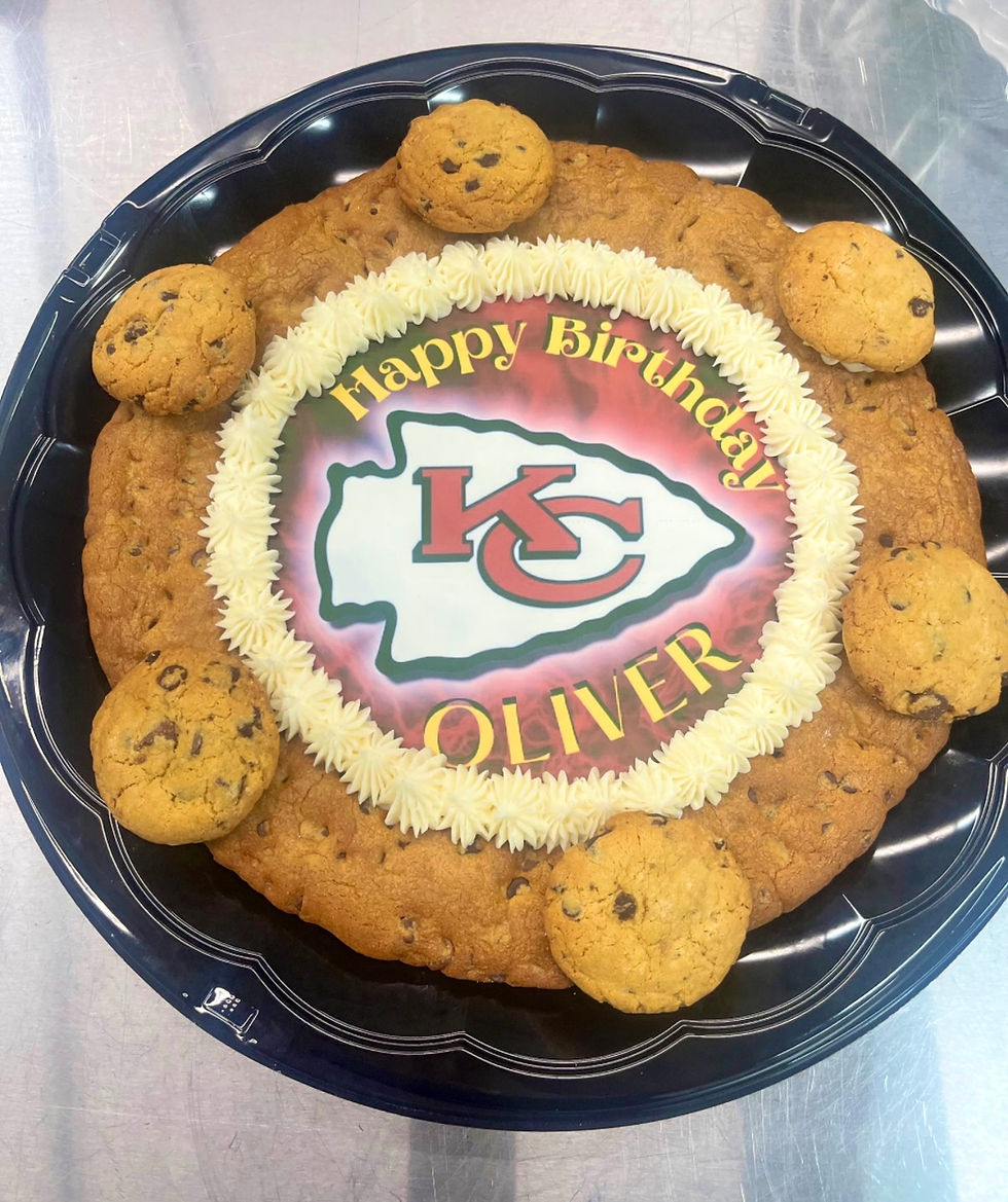 Thumbnail: Chiefs-themed cookie cake with mini cookies for Oliver