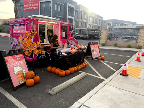 The Cookie Bar’s “Cutie 2” truck decorated with pumpkins and hay bales, bringing a festive autumn feel to the Las Vegas location.
