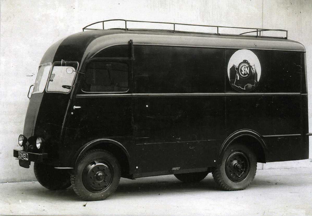 c1312b_9179789a1ebc4eaaaf72e969c17ac589~