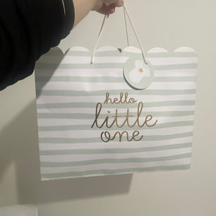 GIFT IDEA: Surprise Baby Shower (for Chloe's Baby) #Blogmas2025
