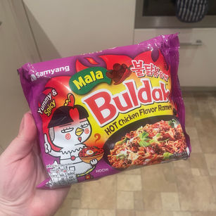 REVIEW: Samyang Buldak Mala Hot Chicken Flavour Ramen