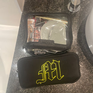 What's In My Makeup Bag? (Liverpool & Manchester 2024)