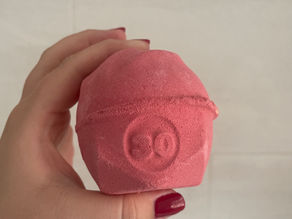 FIRST IMPRESSIONS: Lush Sticky Dates Bath Bomb