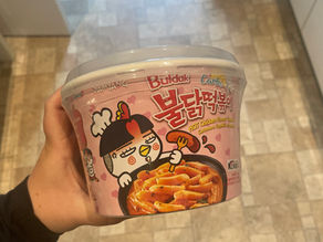 REVIEW: Samyang Buldak Carbonara Hot Chicken Flavour Topokki #Blogmas2025