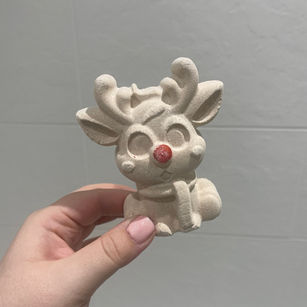 FIRST IMPRESSIONS: Lush Reindeer Bath Bomb