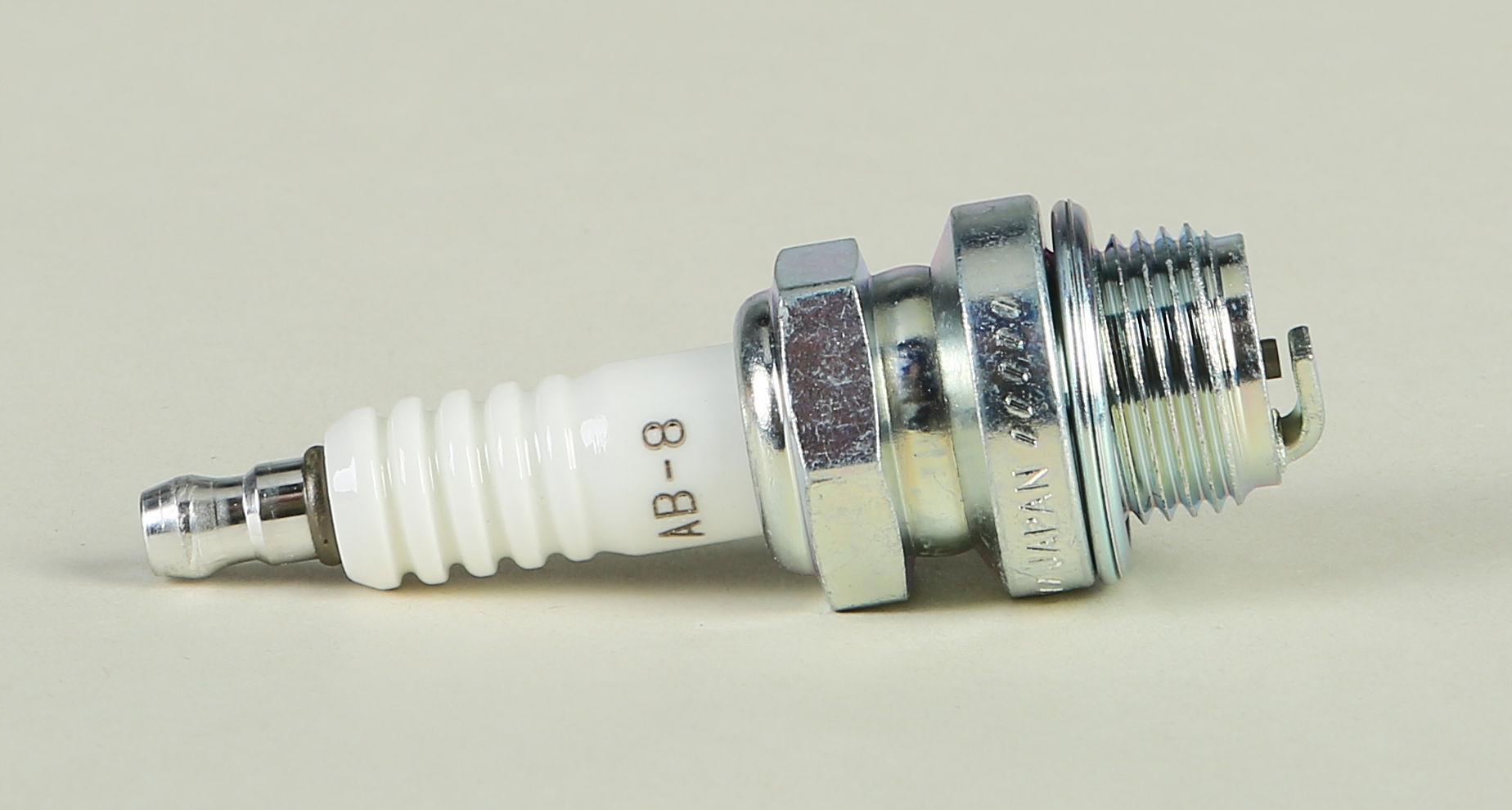 NGK - SPARK PLUG #7909/10 - 7909