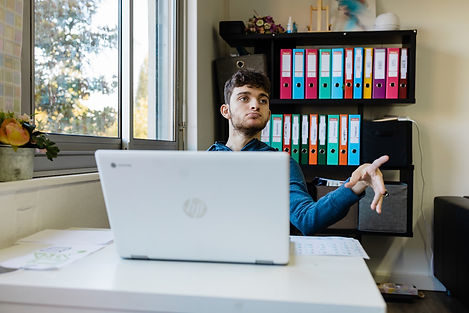 Un Pas Vers la Vie - Nos écoles