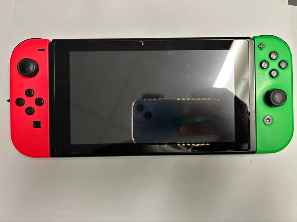 Nintendo - Switch 32GB Console - Multi Model:HADSKABAA. Bestbuy certified