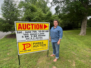 Can You Use a Loan to Buy a House at Auction in Tennessee?