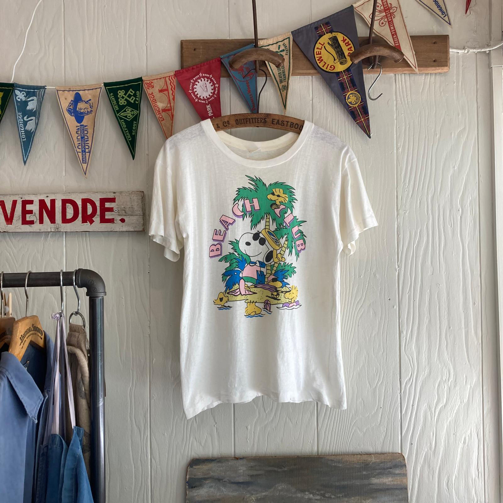 Vintage 1980s USA Snoopy Beach Club Tee- Shirt S M