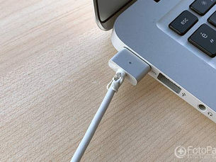 MacBook Şarj Kesilmesi: Port Sorunları ve Anakart Etkileri