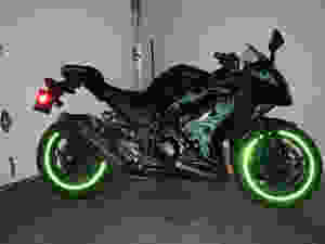 Picture of Kawasaki Ninja 300 with custom decals from Excelsus Solutions and Excelsus Moto