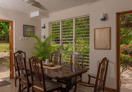 Dining room at Coquina