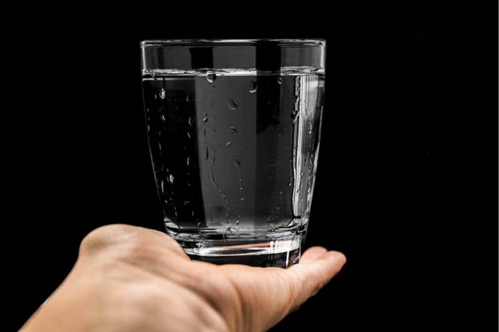 TAP WATER? SORRY, WE DON'T SERVE IT