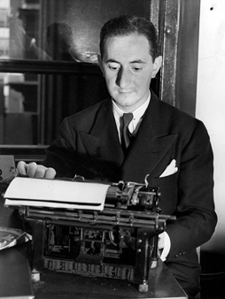 Leonard Lyons