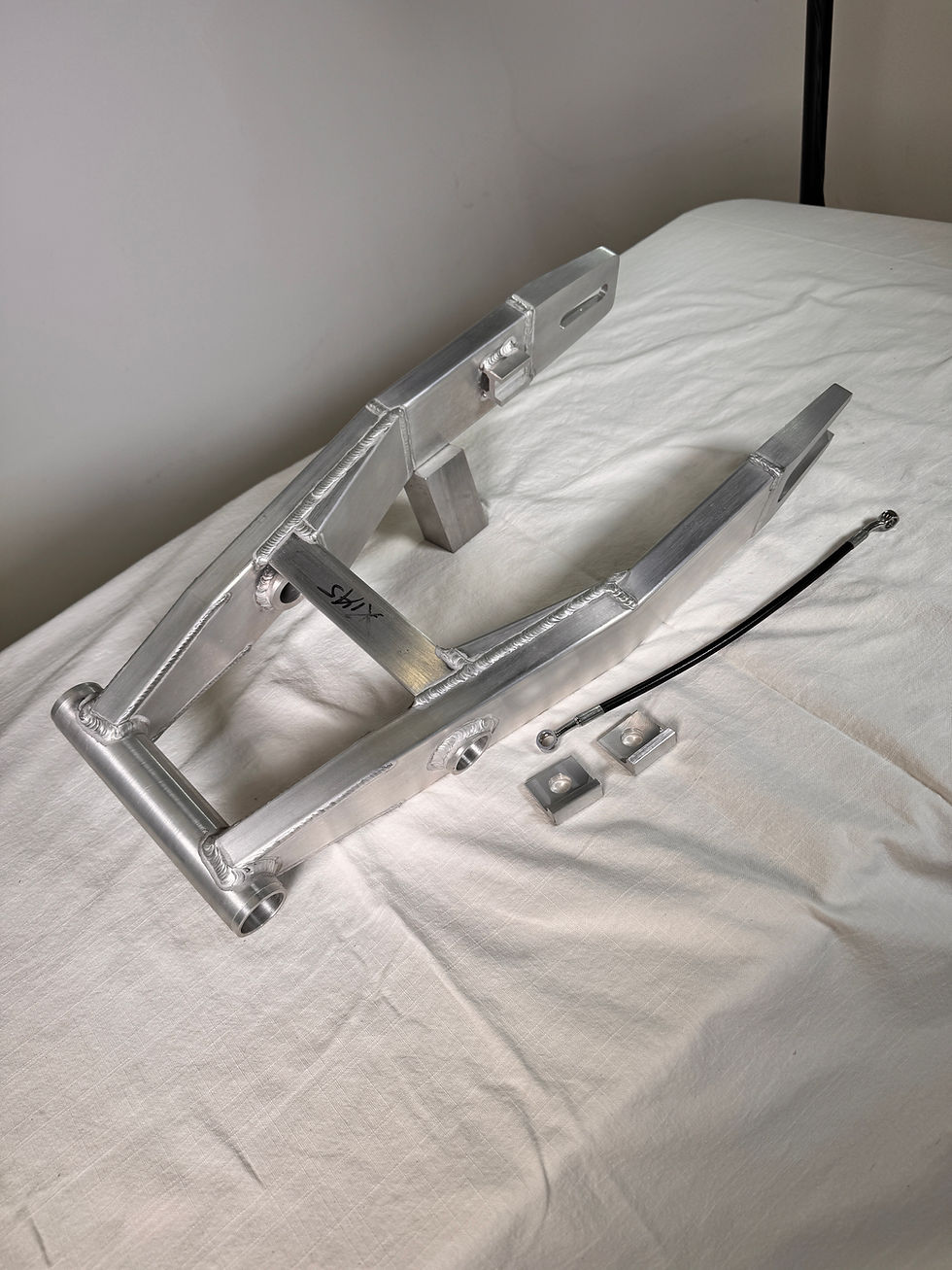 Thumbnail: RZ350 light weight Billet, Aluminum Alloy swing arms 