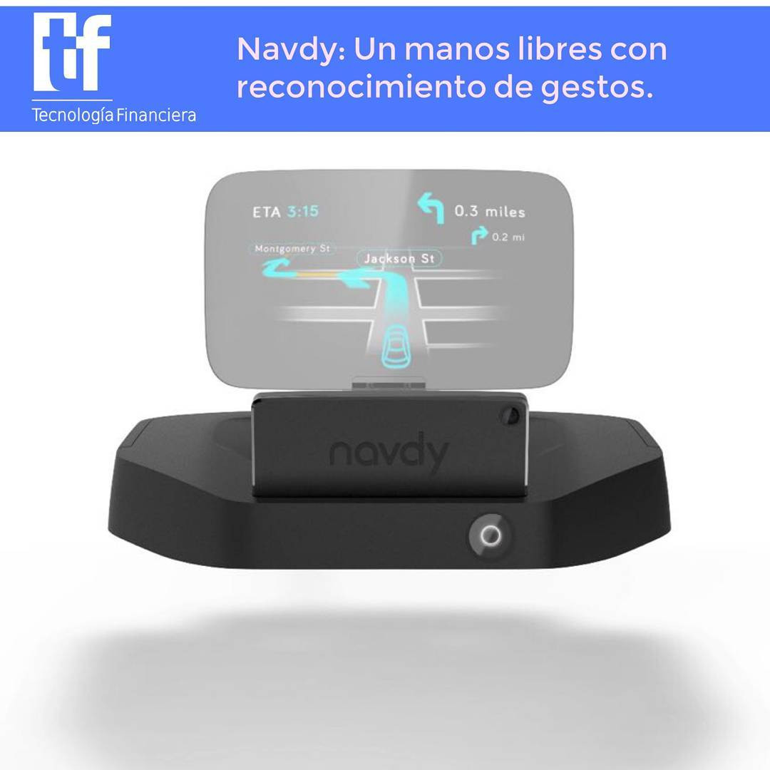 Navdy: Un manos libres con reconocimiento de gestos.