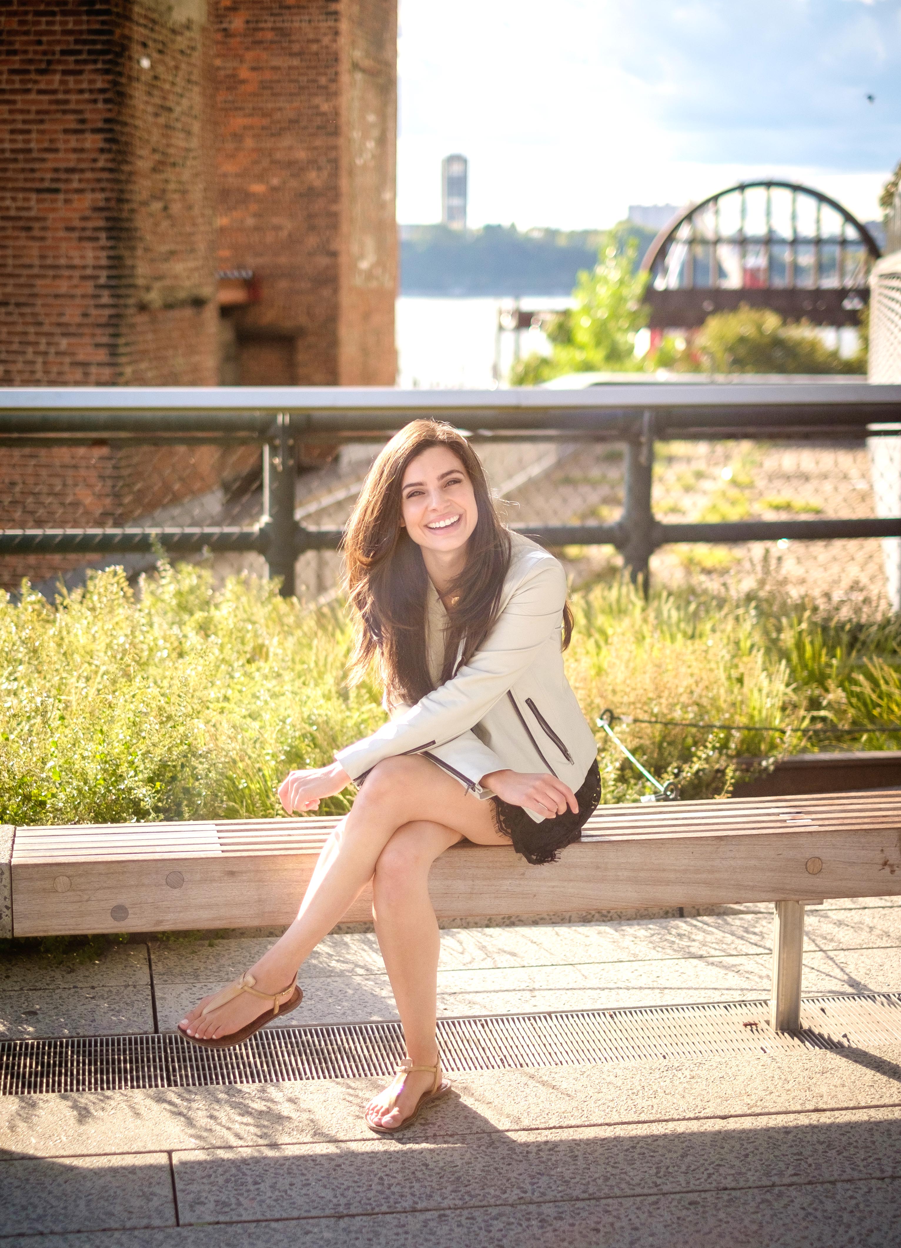 Julia Udine • Official Website • MEDIA