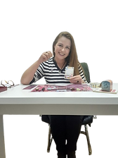 Logo_sem_fundo-_Lá_vem_palestra__1_-removebg-preview (1) (1)_edited.png