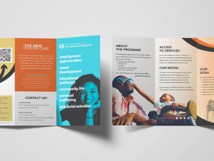 Brochure + Custom Cards