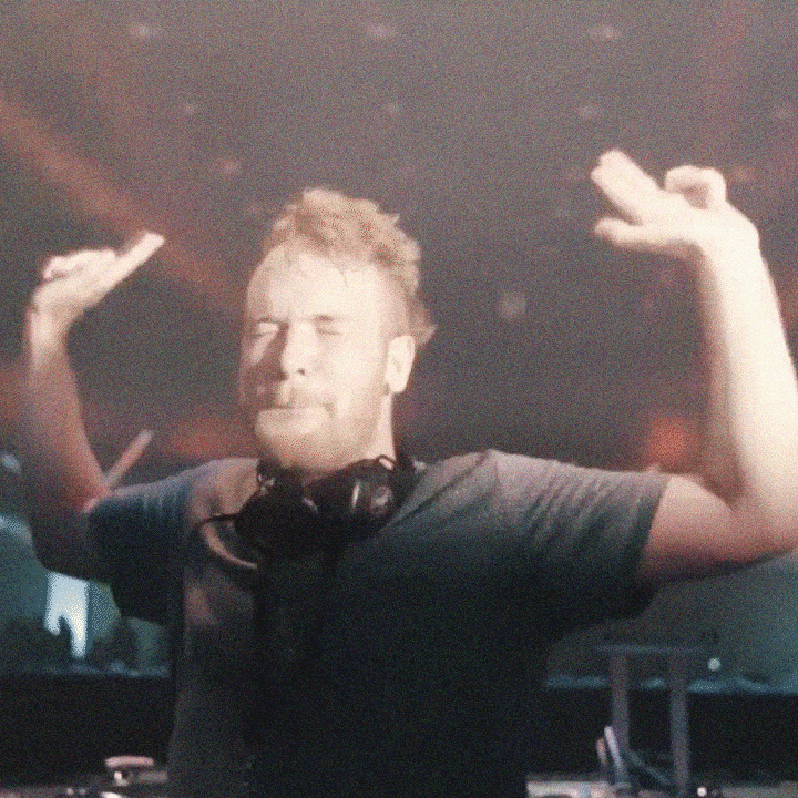 SHVR GIF #3.gif