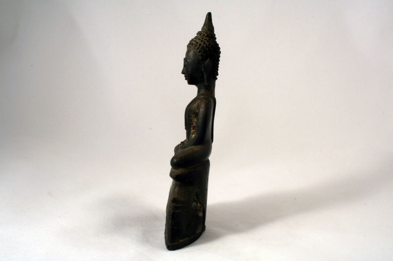 Thumbnail: AYUTHIA ANTIQUE BRONZE MEDITATING BUDDHA