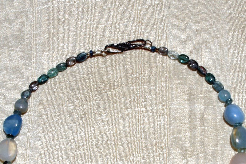 Thumbnail: LAMPUNG ANTIQUE SILVER & CHALCEDONY NECKLACE