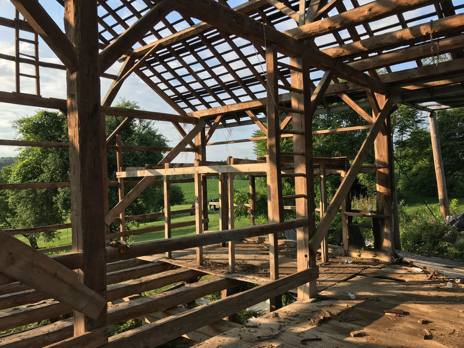 Timber Frame Bank Barn in Lancaster, Ohio