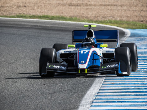 RANDLE HAS STRONG DEBUT IN FORMUA V8 3.5 AT JEREZ