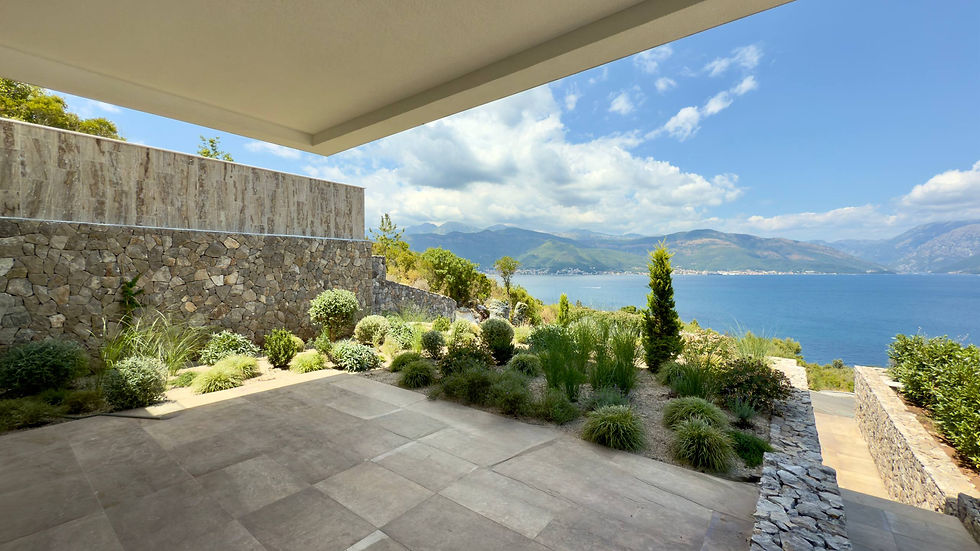 فيلا مطلة على البحر في مونتينيغرو