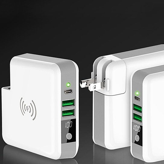 Miniatura: World Wide Multi-Power Gizmo With Wireless Charger And Stored Power Bank