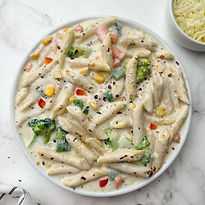 White Sauce Pasta (Bechamel Sauce Pasta).jpeg